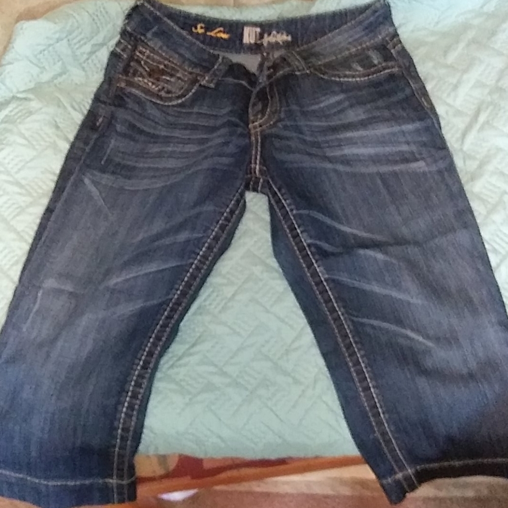 Capris